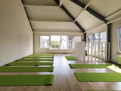 Yogales & Ademhalingstraining | Aalst - Waalre | Magga Yoga